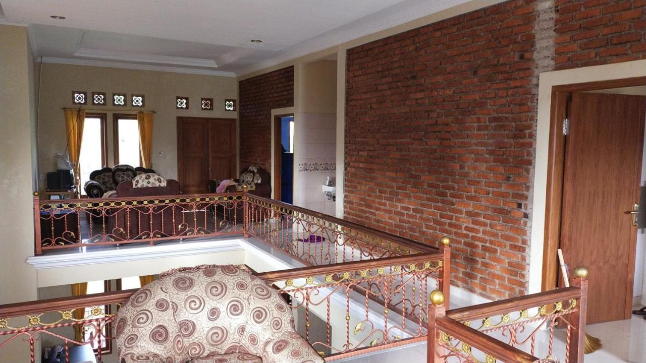 Wildan Homestay Mangun Exterior foto